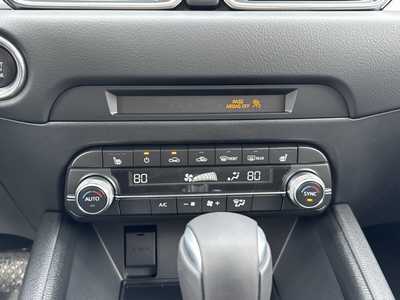 2025 Mazda CX-5, $32040. Photo 5