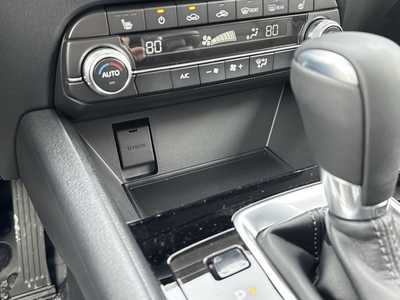2025 Mazda CX-5, $32040. Photo 6