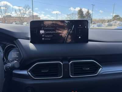 2025 Mazda CX-5, $30140. Photo 3