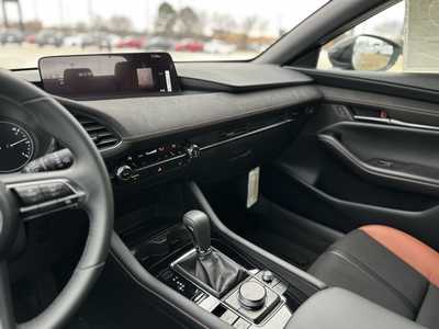 2025 Mazda Mazda3, $34850. Photo 9