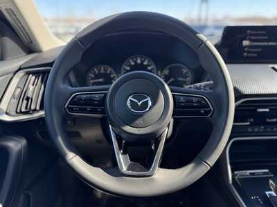 2025 Mazda CX-90, $39600. Photo 6