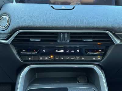 2025 Mazda CX-90, $57225. Photo 5