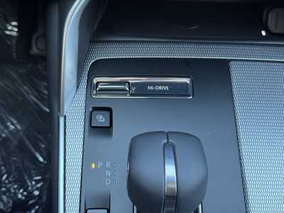 2025 Mazda CX-90, $57225. Photo 9