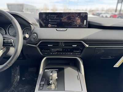 2025 Mazda CX-70, $42495. Photo 2