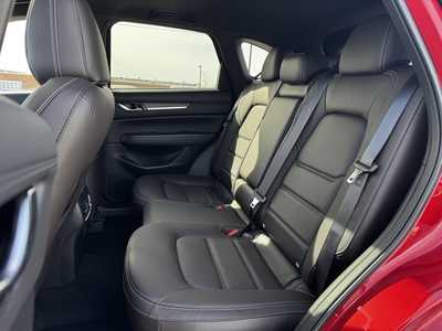 2025 Mazda CX-5, $42985. Photo 6
