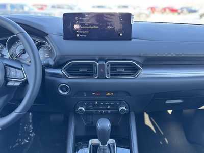 2025 Mazda CX-5, $32085. Photo 2