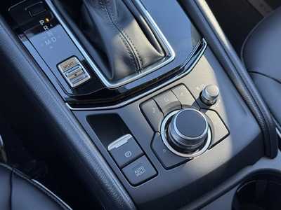 2025 Mazda CX-5, $32085. Photo 9