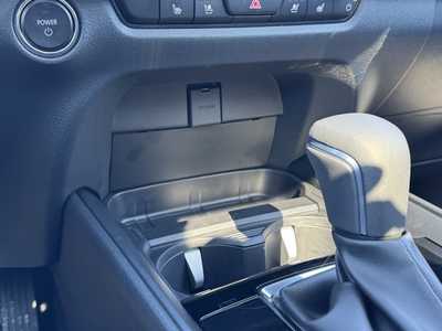 2025 Mazda CX-50, $42065. Photo 6