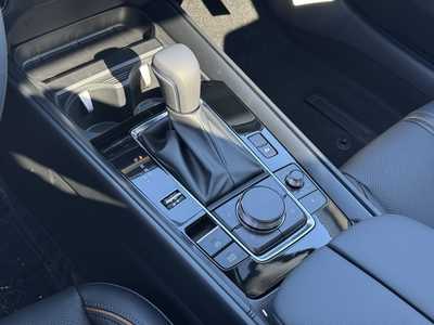 2025 Mazda CX-50, $42065. Photo 8