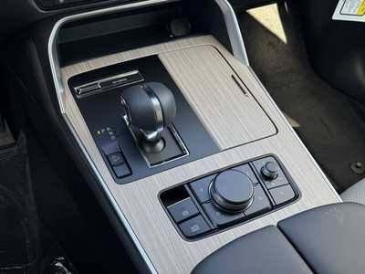 2025 Mazda CX-90, $43295. Photo 8
