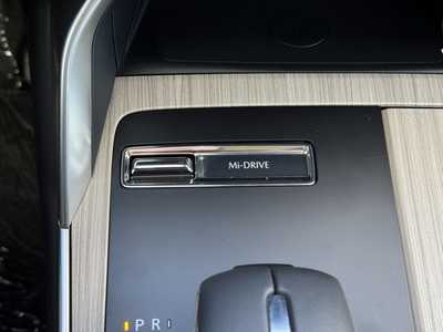 2025 Mazda CX-90, $43295. Photo 9