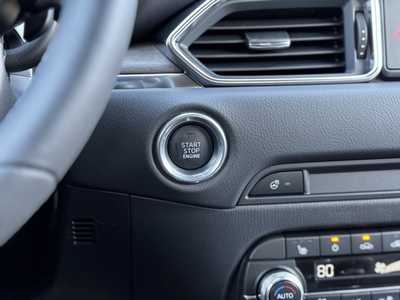 2025 Mazda CX-5, $43015. Photo 10