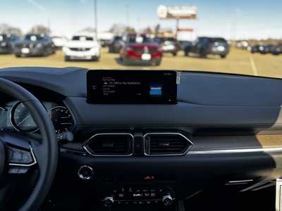 2025 Mazda CX-5, $43015. Photo 8