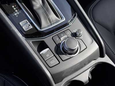 2025 Mazda CX-5, $32915. Photo 9