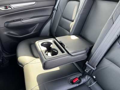 2025 Mazda CX-5, $32285. Photo 6