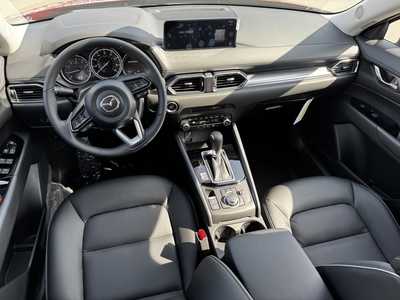 2025 Mazda CX-5, $32285. Photo 7