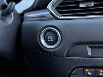 2025 Mazda CX-5, $33040. Photo 10
