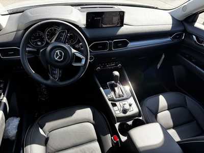 2025 Mazda CX-5, $33040. Photo 7