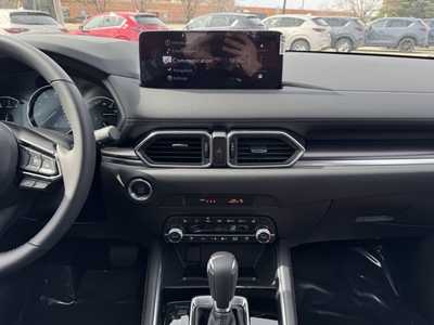 2025 Mazda CX-5, $39240. Photo 2