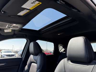 2025 Mazda CX-5, $42465. Photo 5