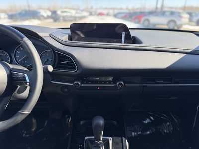 2025 Mazda CX-30, $29030. Photo 2
