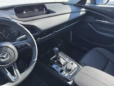 2025 Mazda CX-30, $29030. Photo 7