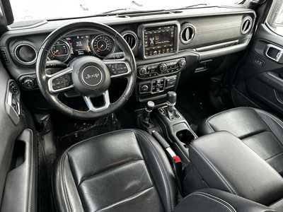 2020 Jeep Gladiator, $27000. Photo 6