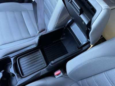 2021 Honda CR-V, $23999. Photo 12