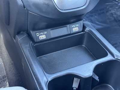 2021 Honda CR-V, $23999. Photo 8
