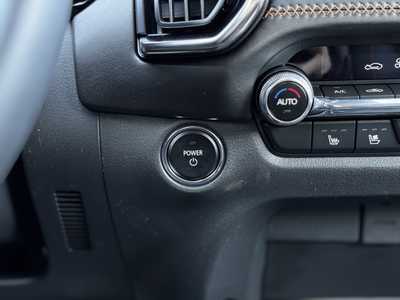 2025 Mazda CX-50, $42290. Photo 10