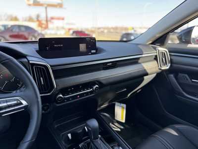 2025 Mazda CX-50, $42290. Photo 9