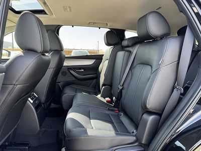 2025 Mazda CX-90, $42825. Photo 6
