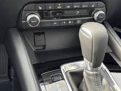 2025 Mazda CX-5, $31765. Photo 6
