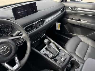 2025 Mazda CX-5, $31765. Photo 7