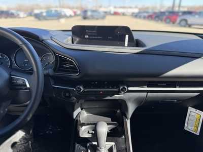 2025 Mazda CX-30, $28295. Photo 2