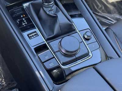 2025 Mazda CX-50, $39595. Photo 9