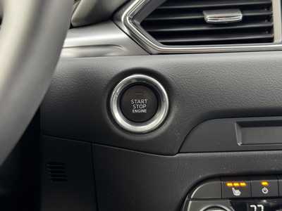 2025 Mazda CX-5, $33465. Photo 10