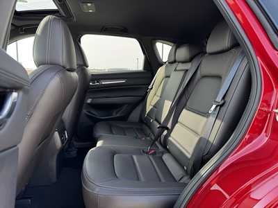 2025 Mazda CX-5, $42890. Photo 6