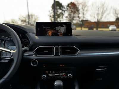 2025 Mazda CX-5, $42890. Photo 8