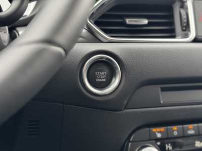 2025 Mazda CX-5, $33040. Photo 10