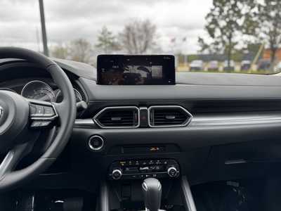 2025 Mazda CX-5, $33040. Photo 8