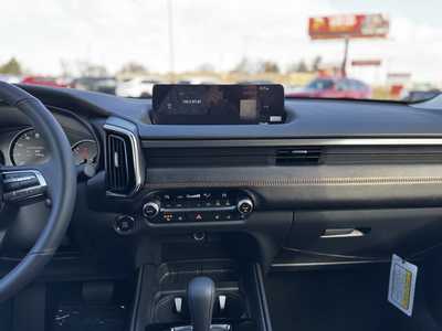 2025 Mazda CX-50, $39595. Photo 8