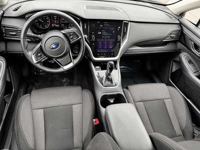 2022 Subaru Outback, $25000. Photo 6