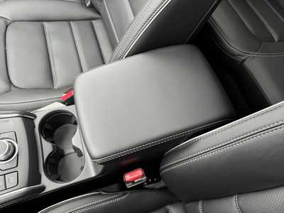 2025 Mazda CX-5, $37585. Photo 11