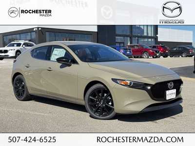 2025 Mazda Mazda3, $35175. Photo 1