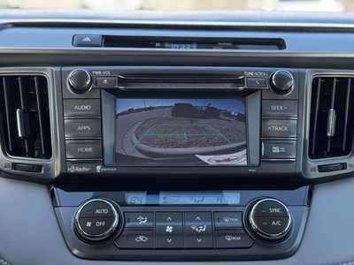 2015 Toyota RAV4, $19500. Photo 3