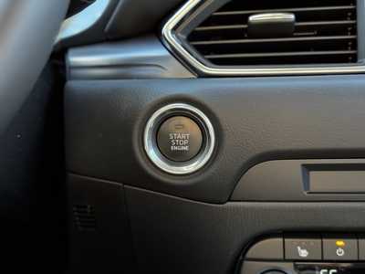 2025 Mazda CX-5, $33820. Photo 10
