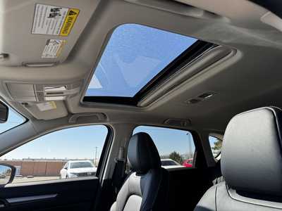 2025 Mazda CX-5, $33820. Photo 5