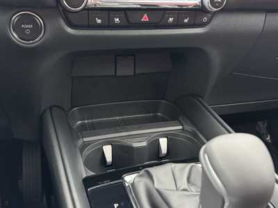 2025 Mazda CX-50, $42455. Photo 6