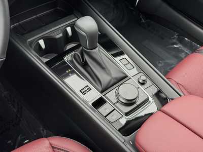 2025 Mazda CX-50, $42455. Photo 8